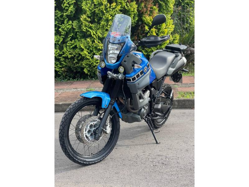 YAMAHA - XT - 2011/2012 - Azul - R$ 33.500,00