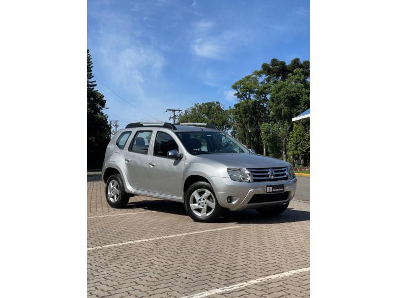 RENAULT - DUSTER - 2012/2013 - Prata - R$ 51.000,00