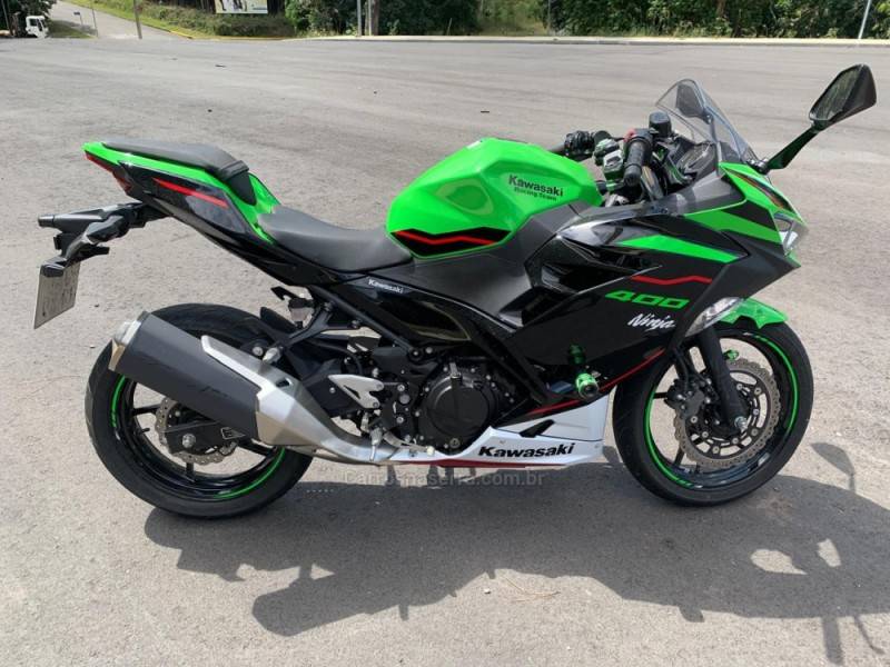 KAWASAKI - NINJA 400 - 2022/2022 - Verde - R$ 31.000,00