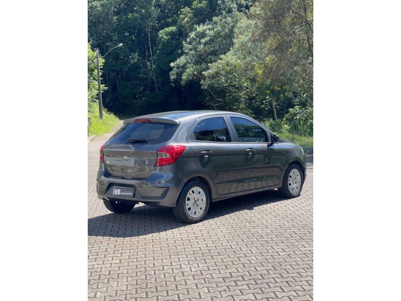 FORD - KA - 2020/2021 - Cinza - R$ 53.900,00