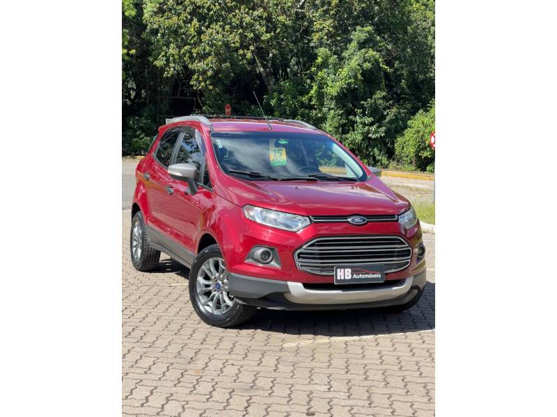 FORD - ECOSPORT - 2014/2015 - Vermelha - R$ 58.000,00