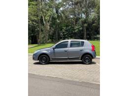 RENAULT - SANDERO - 2011/2012 - Cinza - R$ 32.000,00