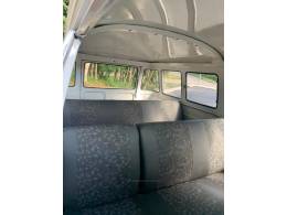 VOLKSWAGEN - KOMBI - 1994/1995 - Branca - R$ 37.000,00