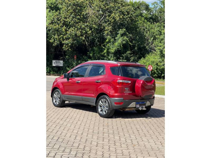 FORD - ECOSPORT - 2014/2015 - Vermelha - R$ 58.000,00